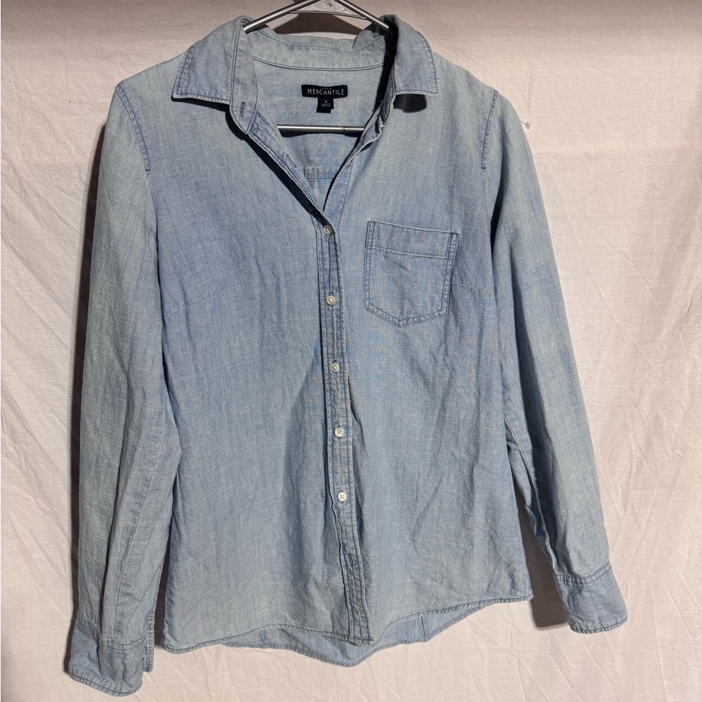 J. Crew Mercantile chambray button down shirt Size Small